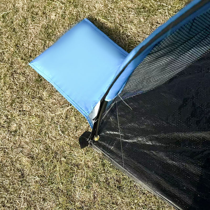 Namiot kempingowy na plaży ze zintegrowaną matą podłogową