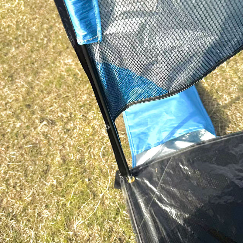 Namiot kempingowy na plaży ze zintegrowaną matą podłogową