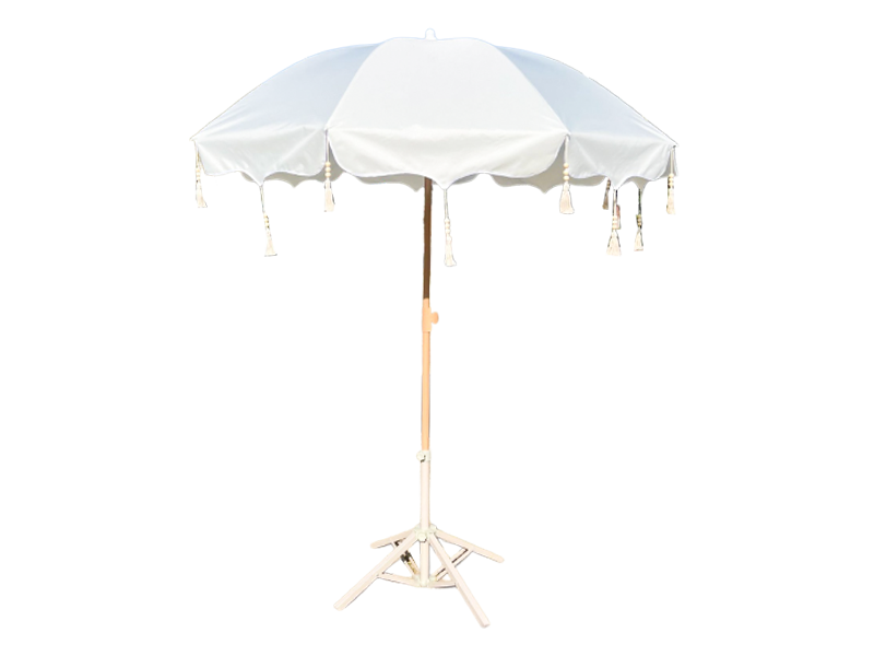 Modny parasol z frędzlami w stylu retro do użytku na zewnątrz